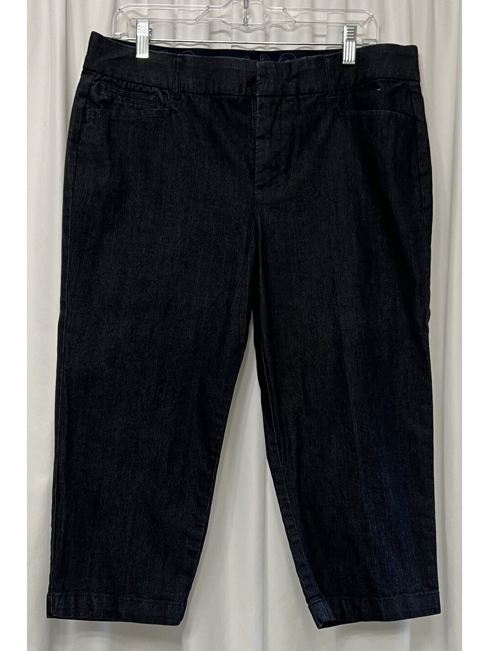 JM Collection Women’s Size 14 Capri Jeans Dark Wash Stretch Denim Straight Leg